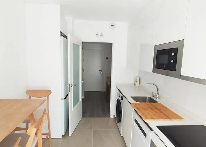 Seven House * Santa Cruz De Bezana