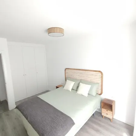 Seven House * Santa Cruz De Bezana